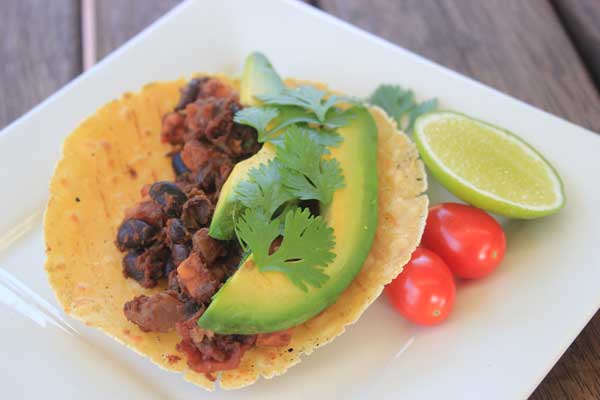 Black Bean and Sweet Potato Tacos - perfect for hot summer nights or relaxed Sunday lunches with friends.
