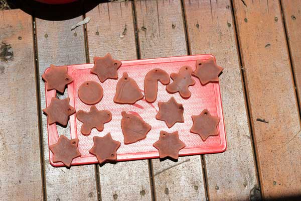 terracotta-decorations-drying