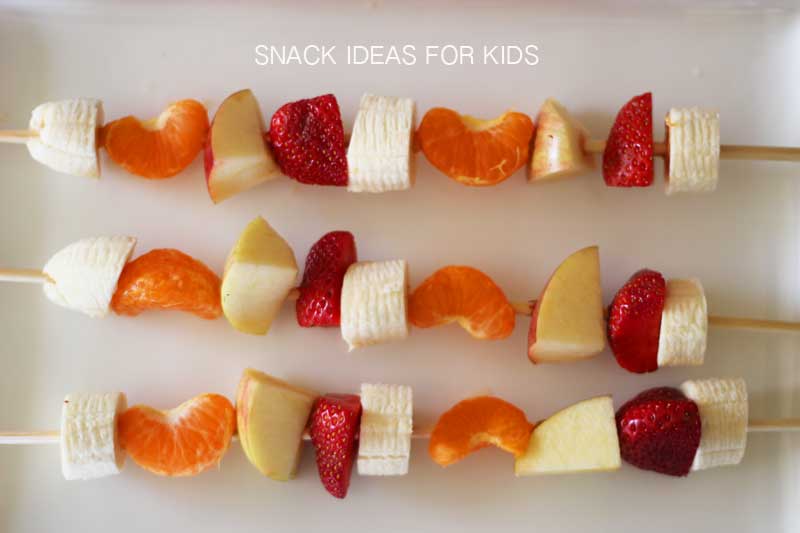 snacks-kid-food-fruit-kabobs