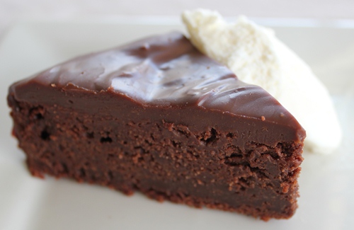 Simple but Decadent Chocolate Mud Cake